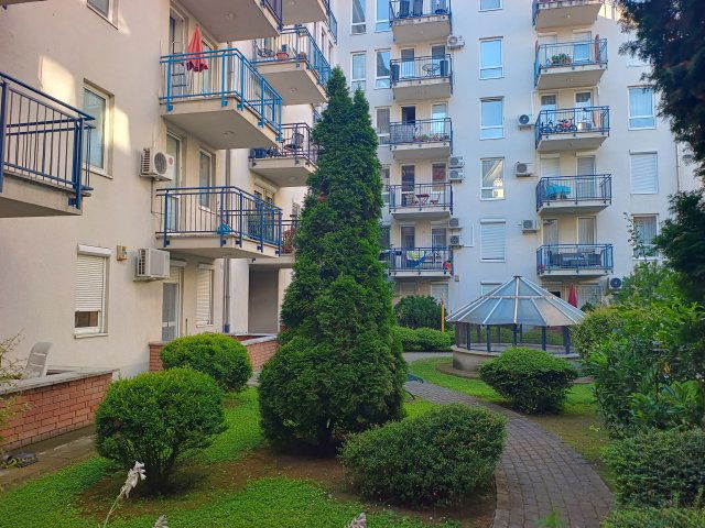 Kiadó téglalakás, albérlet, IX. kerületben, Berzenczey utcában