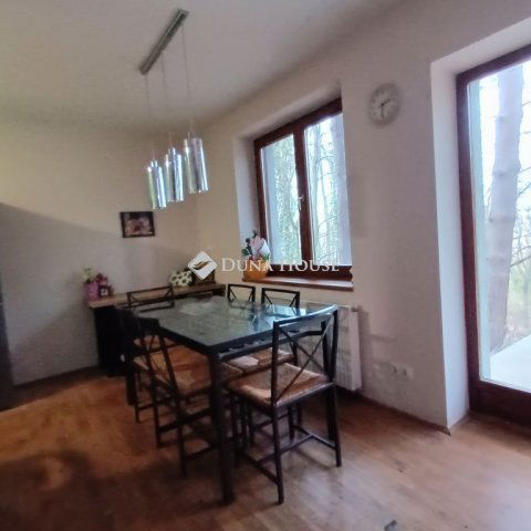 Eladó családi ház, Sopronban 180 M Ft, 6 szobás