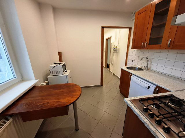 Kiadó téglalakás, albérlet, Budapesten, III. kerületben