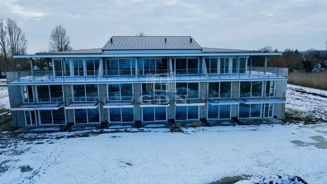 Eladó téglalakás, Balatonmáriafürdőn 49.987 M Ft, 1+1 szobás