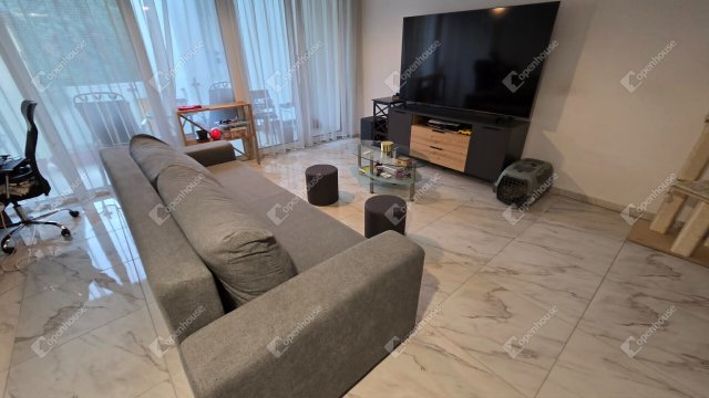Kiadó téglalakás, albérlet, Debrecenben 270 E Ft / hó, 3 szobás
