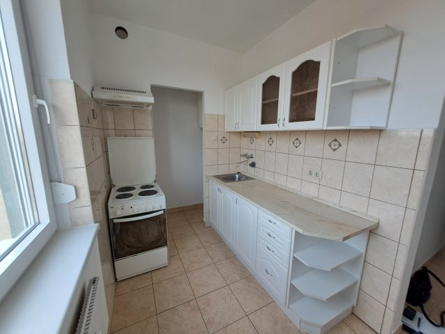 Eladó téglalakás, Vasváron 32 M Ft, 2 szobás