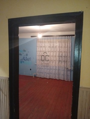 Eladó családi ház, Sajópüspökin 8 M Ft, 2 szobás