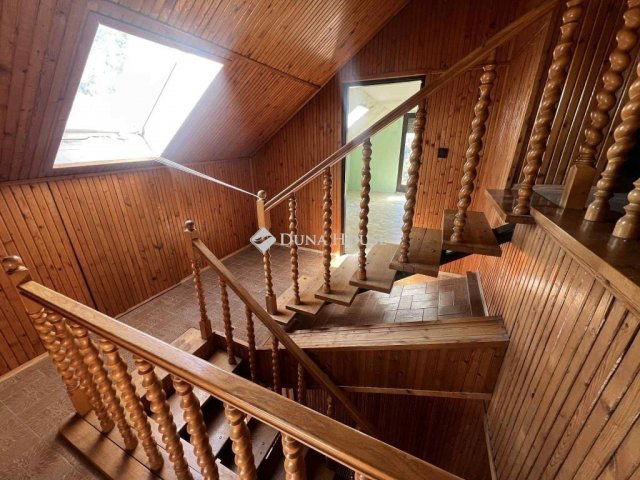 Eladó családi ház, Nagykátán 49.99 M Ft, 6 szobás