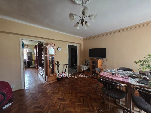 Eladó téglalakás, Budapesten, X. kerületben 57.9 M Ft, 3 szobás