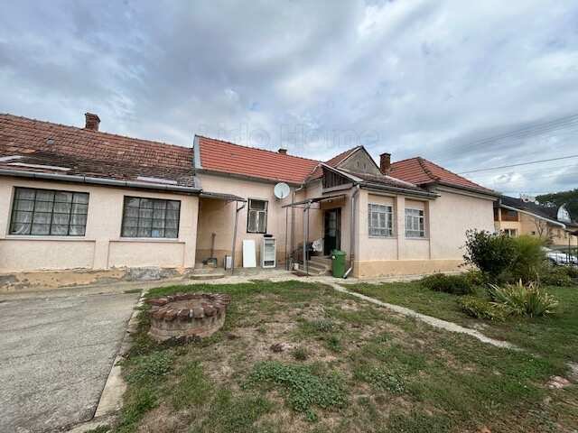Eladó családi ház, Gelsén 27.9 M Ft, 3 szobás