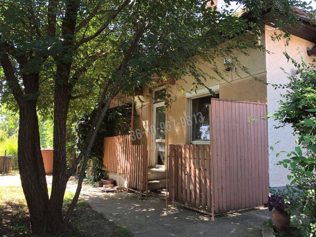 Eladó családi ház, Békéscsabán, Lorántffy utcában 23.9 M Ft