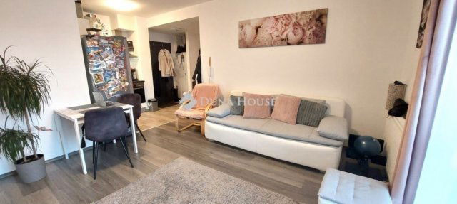 Eladó téglalakás, Szombathelyen 59.9 M Ft, 2 szobás