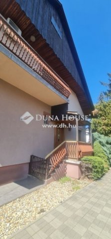 Eladó családi ház, Vecsésen 110 M Ft, 5 szobás