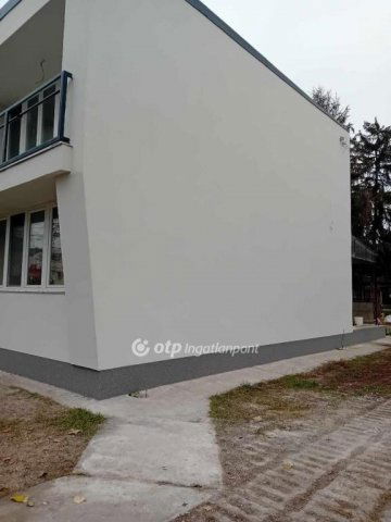 Eladó nyaraló, Hajdúszoboszlón 51.9 M Ft, 3 szobás