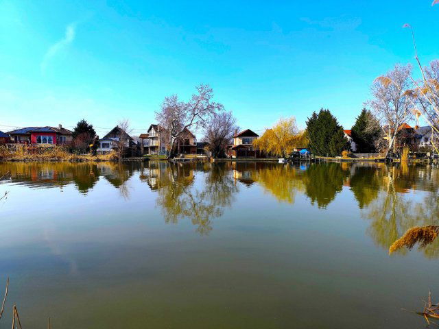 Eladó nyaraló, Dunaharasztin 62.9 M Ft, 2 szobás