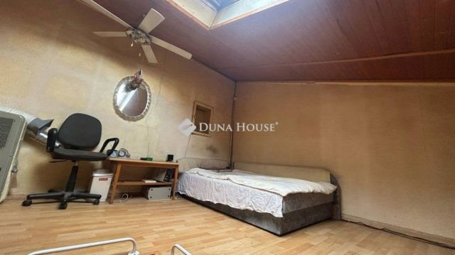 Eladó családi ház, Budapesten, XX. kerületben 28.5 M Ft