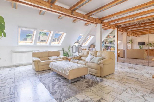 Eladó téglalakás, Budapesten, XI. kerületben 275 M Ft, 7 szobás