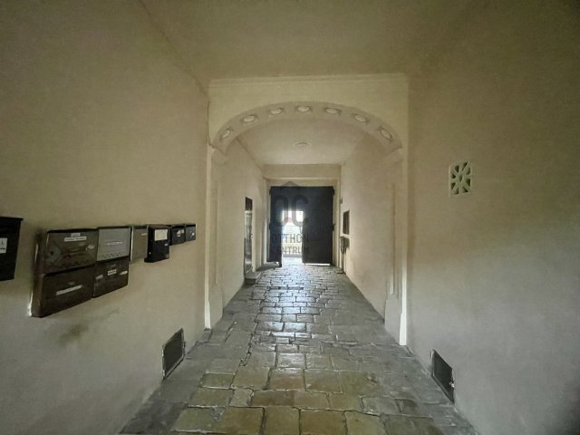 Eladó téglalakás, Sopronban 44 M Ft, 2 szobás