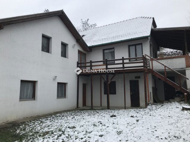 Eladó téglalakás, Lovasberényben 70 M Ft, 2+1 szobás