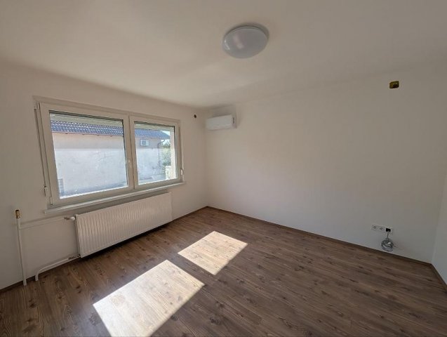 Eladó téglalakás, Budapesten, IV. kerületben 95 M Ft, 3 szobás