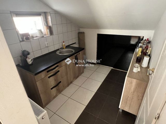 Eladó családi ház, Fehérvárcsurgón 72.5 M Ft, 4 szobás