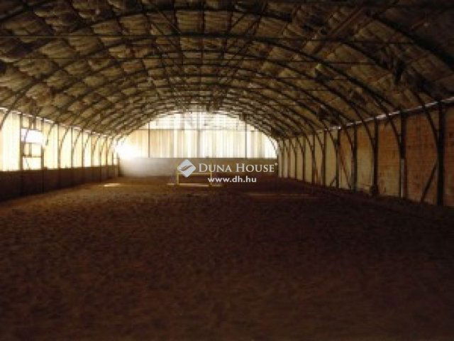 Eladó mezogazdasagi ingatlan, Zsámbékon 248 M Ft, 5 szobás