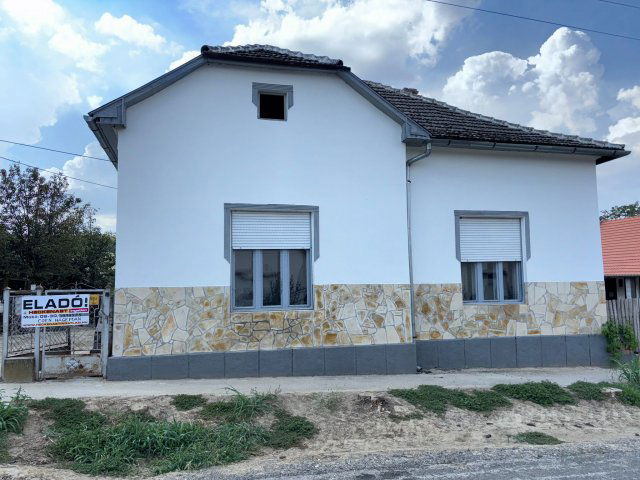 Eladó családi ház, Somogyacsán 24.5 M Ft, 3+1 szobás