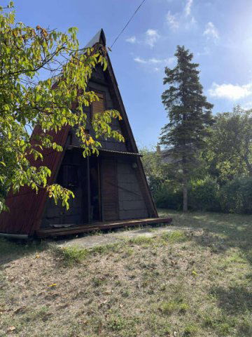 Eladó nyaraló, Pilisszántón 19.9 M Ft, 2 szobás