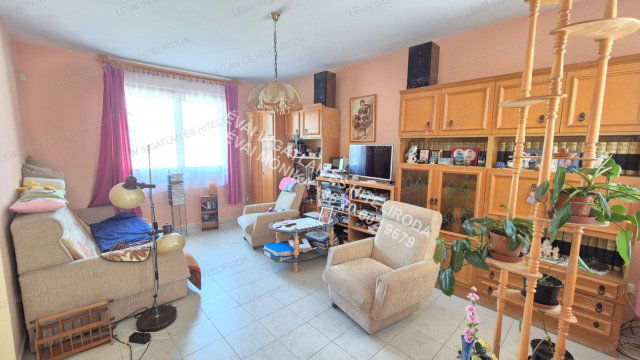 Eladó családi ház, Békéscsabán 56.9 M Ft, 5 szobás