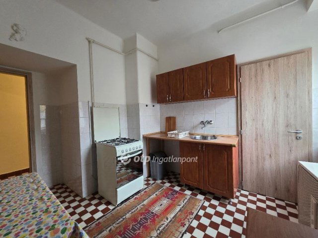 Eladó téglalakás, Budapesten, XIV. kerületben 66.99 M Ft