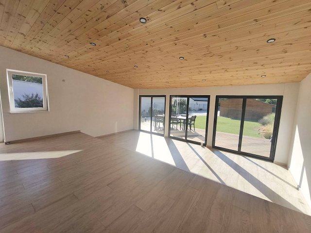 Eladó családi ház, Csévharaszton 99.9 M Ft, 3 szobás