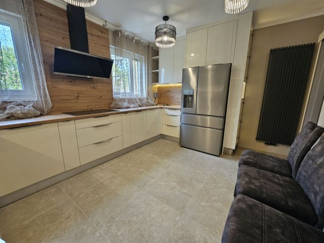 Eladó téglalakás, Debrecenben 114 M Ft, 3 szobás