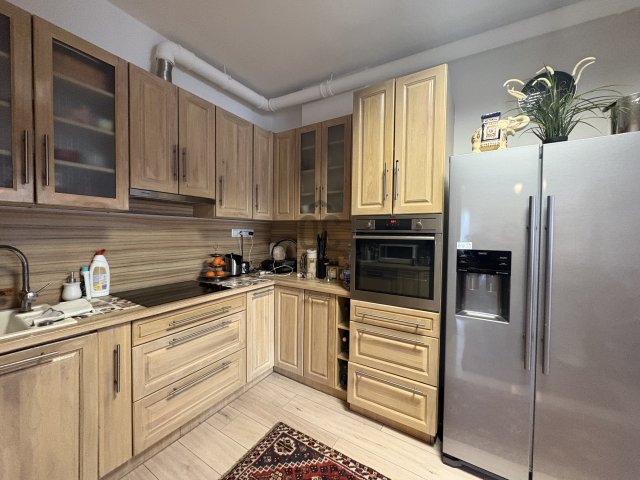 Eladó ikerház, Ürömön 269 M Ft, 4 szobás