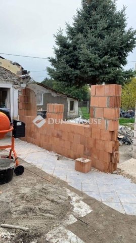 Eladó családi ház, Budapesten, XXI. kerületben 45.9 M Ft