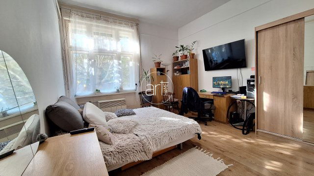 Kiadó téglalakás, albérlet, Hódmezővásárhelyen, Hódi Pál utcában