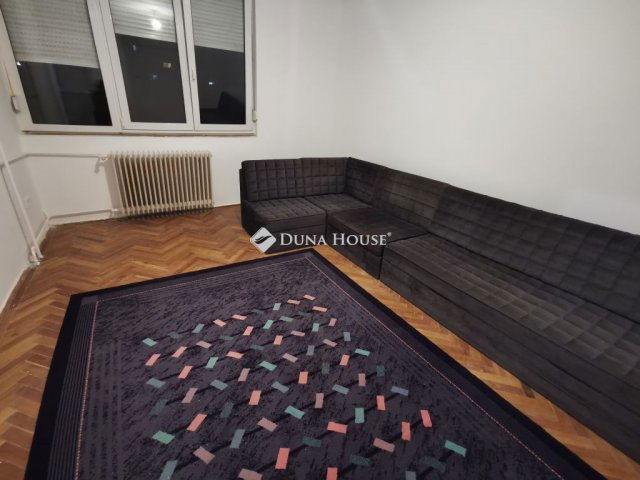 Eladó téglalakás, Tatabányán 37.9 M Ft, 2 szobás