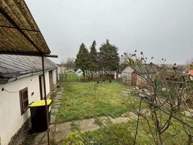 Eladó családi ház, Porpácon 24.9 M Ft, 3 szobás