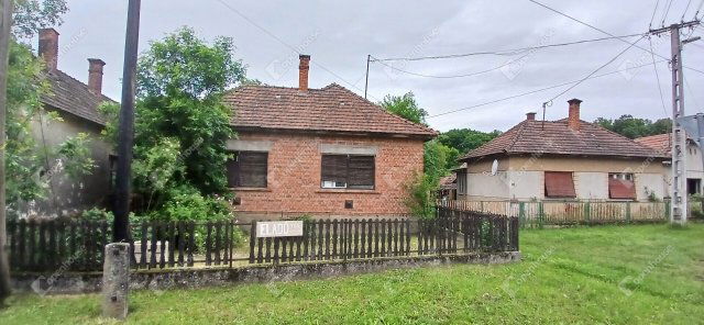 Eladó családi ház, Lentiben 18.9 M Ft, 3 szobás