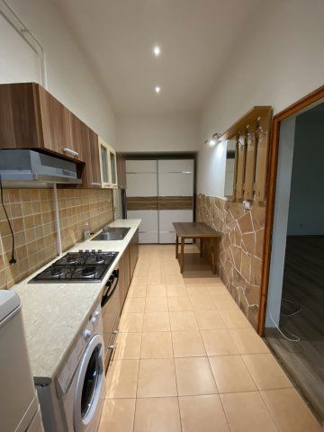 Eladó téglalakás, Budapesten, VIII. kerületben 52.5 M Ft