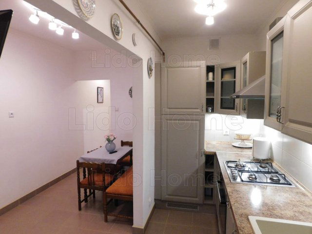 Eladó téglalakás, Hévízen 43.434 M Ft, 1 szobás