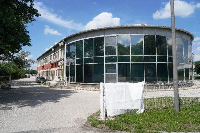 Eladó ipari ingatlan, Budaörsön 1425 M Ft / költözzbe.hu