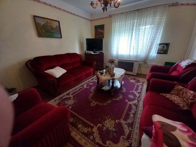 Eladó családi ház, Nagykörűn 29.99 M Ft, 3 szobás