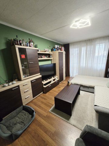 Eladó panellakás, Mosonmagyaróváron 45.9 M Ft, 2+1 szobás