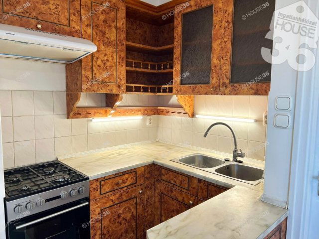 Eladó ikerház, Kecskeméten 44.9 M Ft, 3 szobás