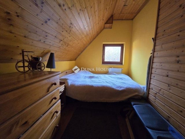 Eladó családi ház, Cserkúton 88.9 M Ft, 2+1 szobás