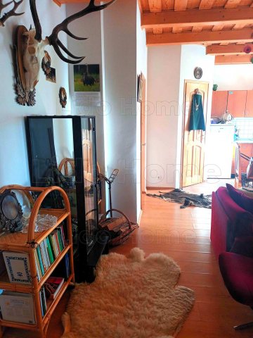 Eladó családi ház, Akán 49.9 M Ft, 3 szobás