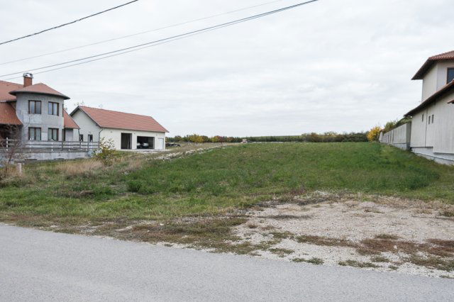 Eladó telek, Magyaralmáson 29.9 M Ft / költözzbe.hu