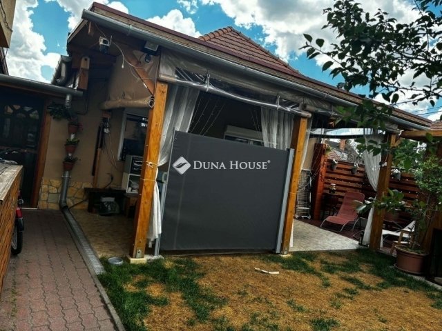 Eladó családi ház, Budapesten, XXI. kerületben 69 M Ft, 2 szobás