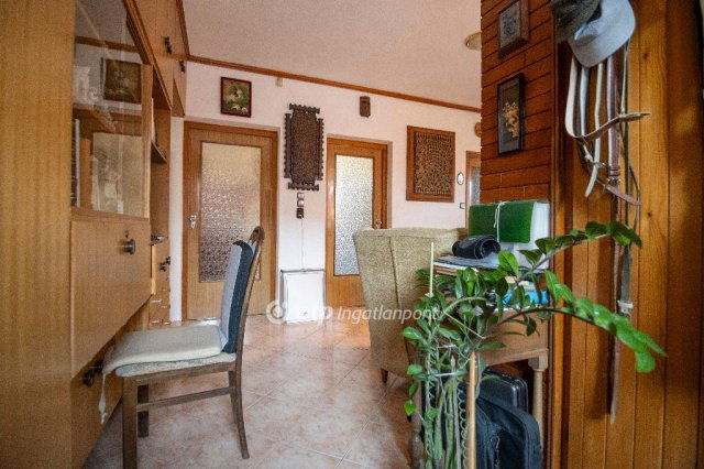 Eladó családi ház, Budakeszin 120 M Ft, 3 szobás