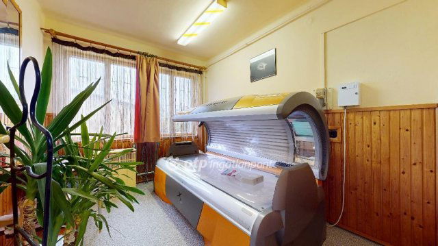 Eladó üzlethelyiség, Alsózsolcán 40 M Ft, 1+3 szobás