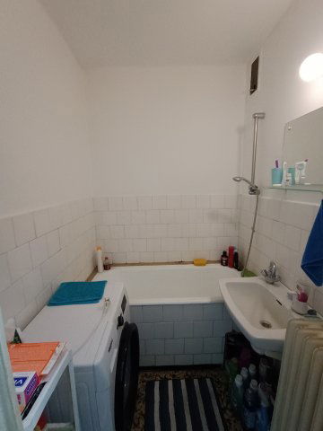 Eladó panellakás, Székesfehérvárott 40 M Ft, 2 szobás