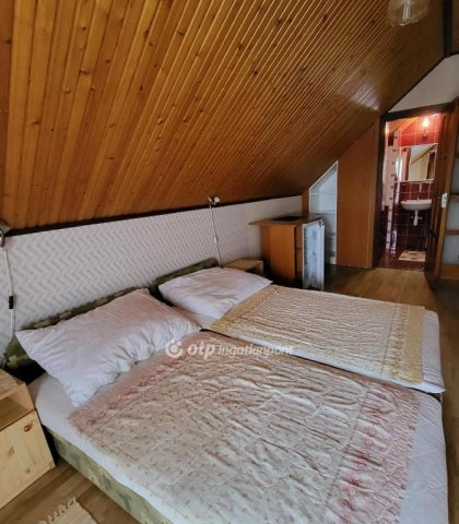 Eladó nyaraló, Hajdúszoboszlón 149 M Ft, 8 szobás