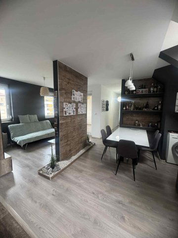 Eladó téglalakás, Mosonmagyaróváron, Károly utcában 72.9 M Ft