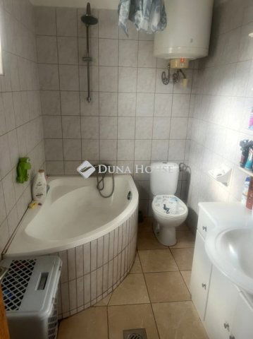 Eladó családi ház, Kaposkeresztúron 10 M Ft, 2 szobás